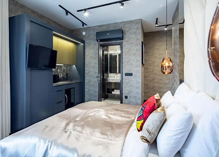 Ultra Luxury
