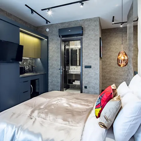Ultra Luxury